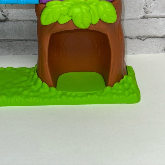 Kid Connection Zoo Play Set Light & Sound Replacement Tree House - Picture 6 of 13